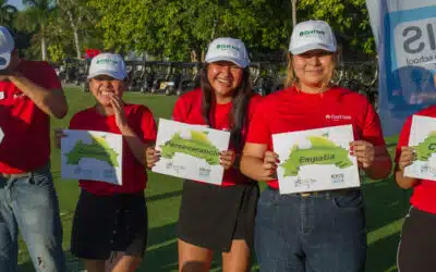 First Tee México Teaches KKIS Scholars Golf!